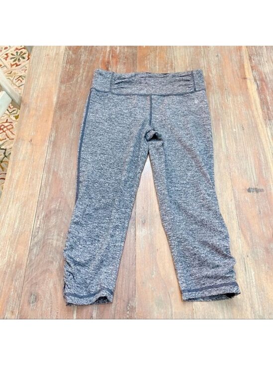 Tangerine Pants - Tangerine Gray Capri Leggings Ruched Zipper Sides Small